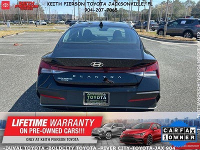 2025 Hyundai Elantra SE