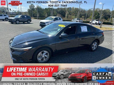 2025 Hyundai Elantra SE