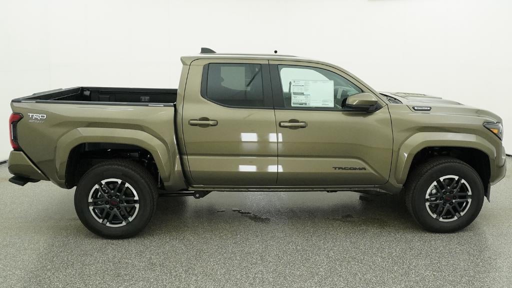 2026 Toyota Tacoma i-FORCE MAX TRD Sport i-FORCE MAX