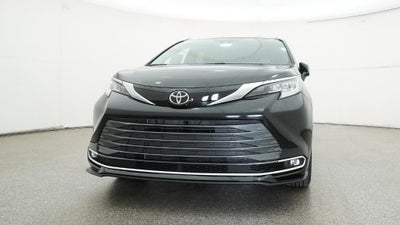 2026 Toyota Sienna Limited