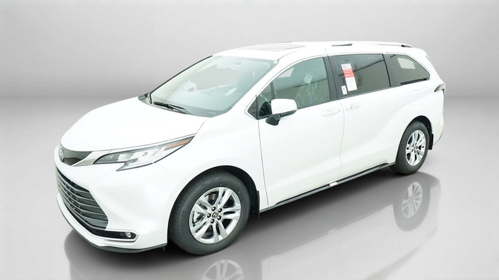 2026 Toyota Sienna Limited