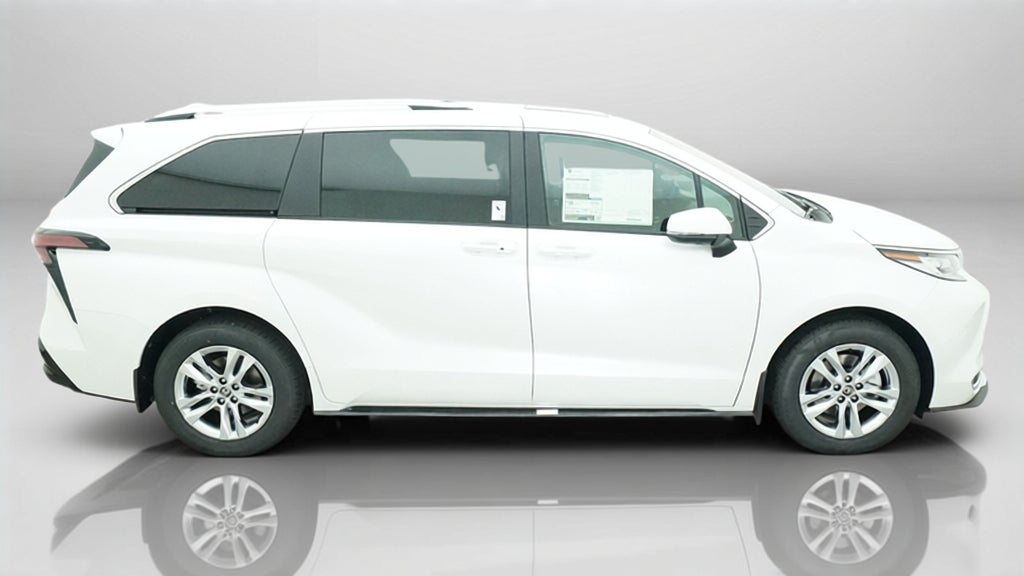 2026 Toyota Sienna Limited