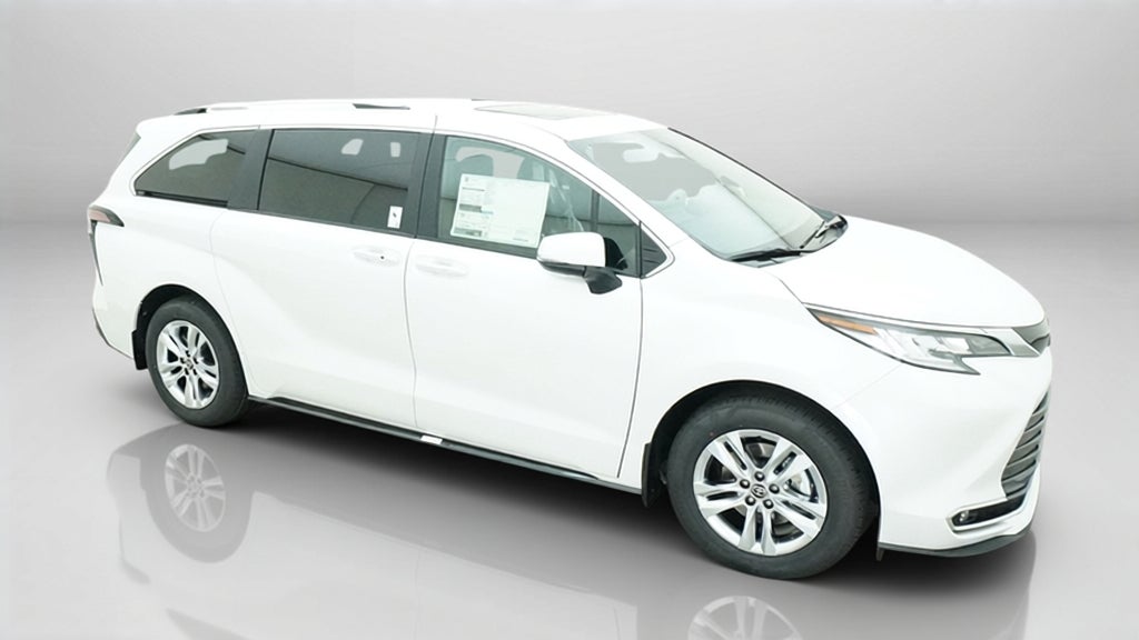 2026 Toyota Sienna Limited