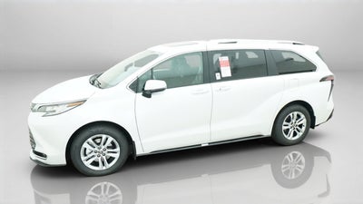 2026 Toyota Sienna Limited