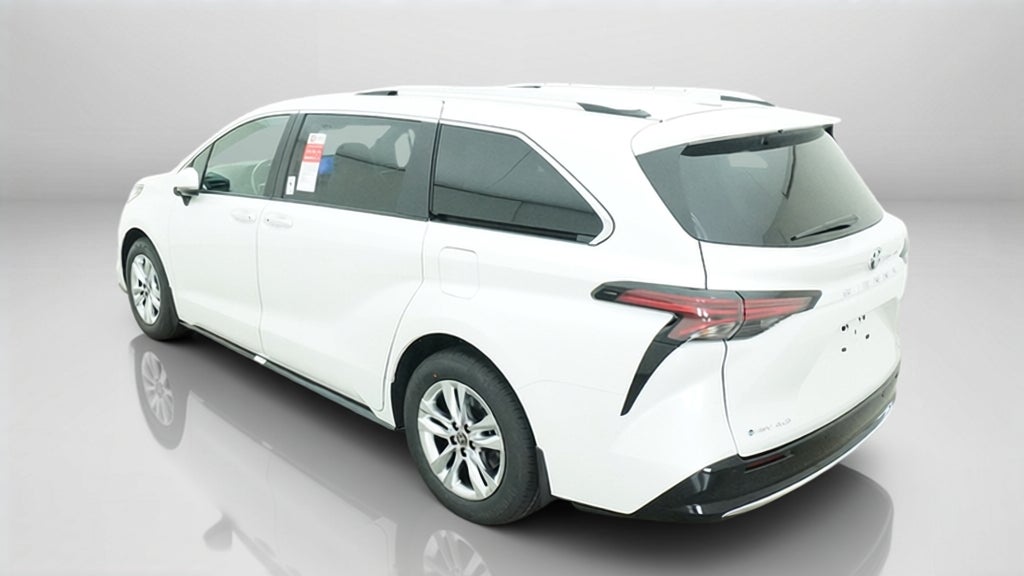 2026 Toyota Sienna Limited