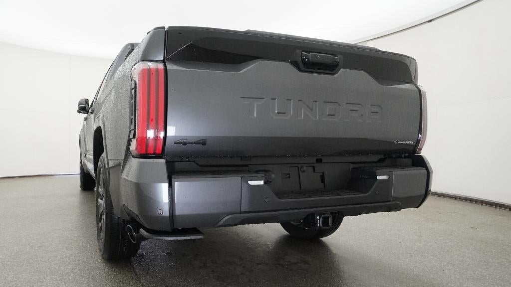 2026 Toyota Tundra i-FORCE MAX Platinum i-FORCE MAX