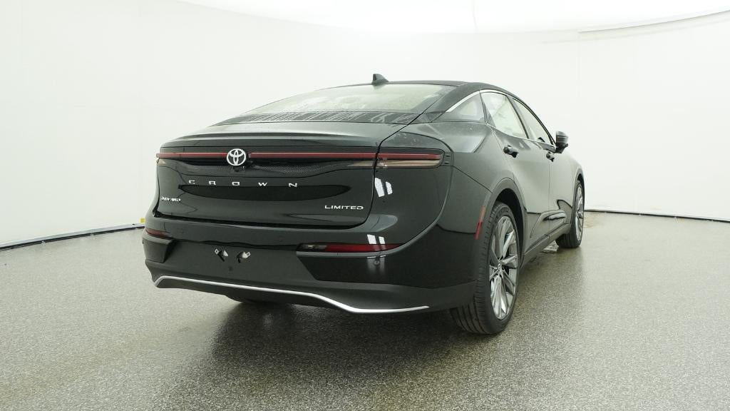 2026 Toyota Toyota Crown Limited