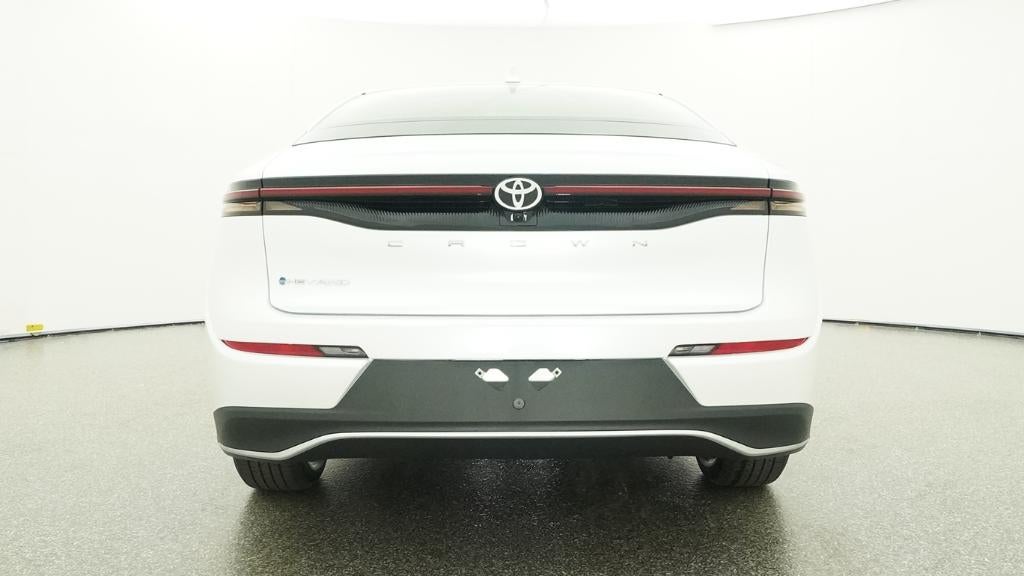 2026 Toyota Toyota Crown XLE