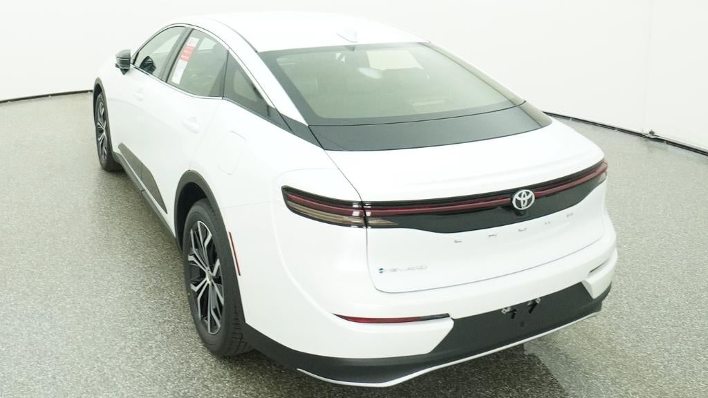 2026 Toyota Toyota Crown XLE