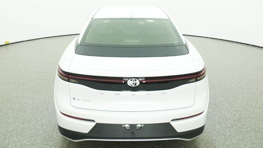 2026 Toyota Toyota Crown XLE