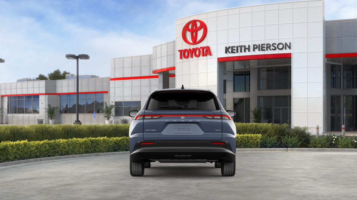 2026 Toyota Toyota Crown Signia XLE