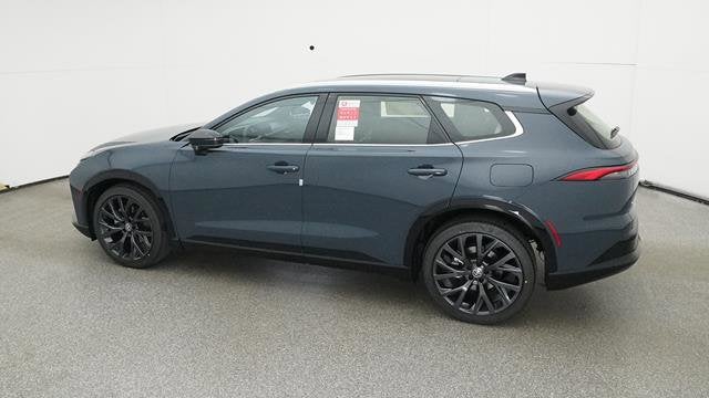 2025 Toyota Crown Signia Limited