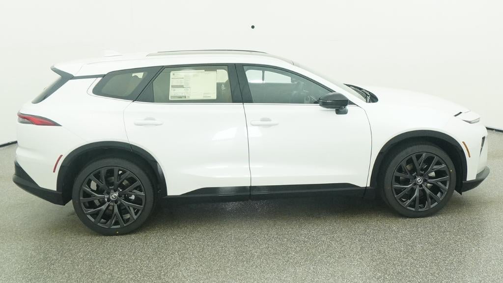 2026 Toyota Toyota Crown Signia Limited