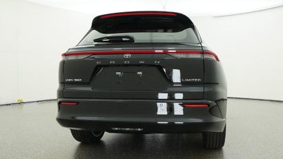 2026 Toyota Toyota Crown Signia Limited