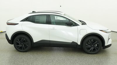 2026 Toyota C-HR SE