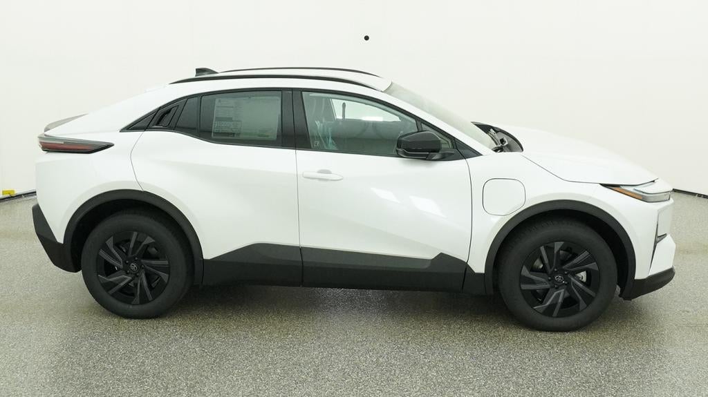 2026 Toyota C-HR SE