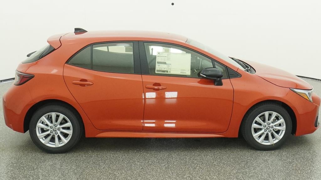 2026 Toyota Corolla Hatchback SE