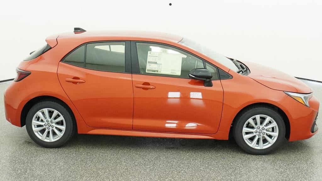 2026 Toyota Corolla Hatchback SE